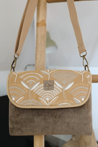 Rabat Mini - suédine chinée marron - symétrie fleurie