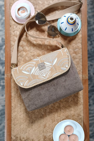 Rabat Mini - suédine chinée marron - symétrie fleurie