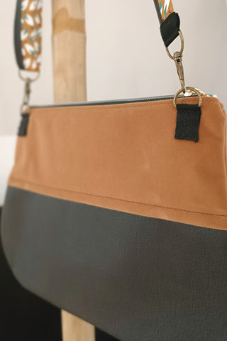 Sac Pochette Noir camel | Collection Classy Blackie
