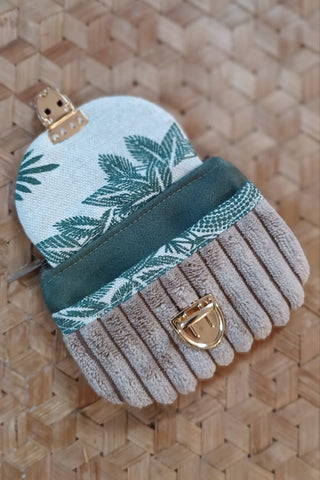 Porte monnaie zippé à rabat - Format Mini Feuillage vert, poche velours.