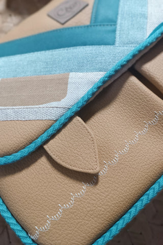 L'Écolier | Formes - Camel et bleu
