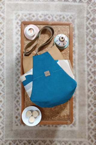 Sac Tulipe. Formes turquoise camel