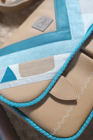 L'Écolier | Formes - Camel et bleu
